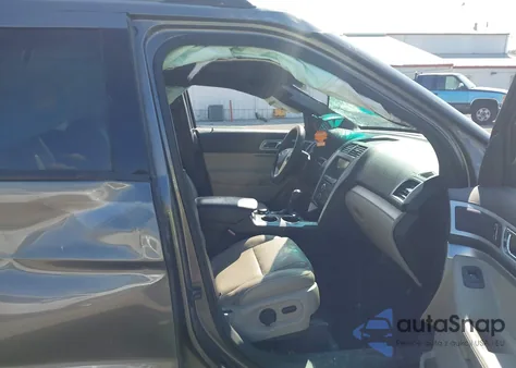 2011 Ford Explorer Xlt из США, поврежденный, VIN 1FMHK8D80BGA06723